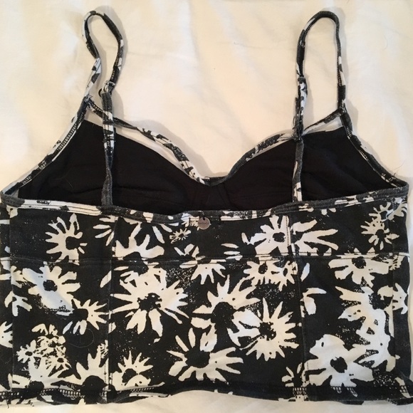 Floral Crop Top from Garage - Picture 2 of 3